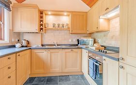 Tilford Woods Lodge Retreat