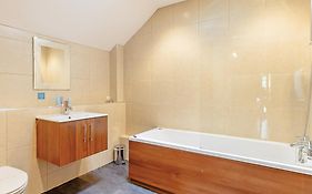 Tilford Woods Lodge Retreat