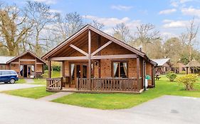 Tilford Woods Lodge Retreat